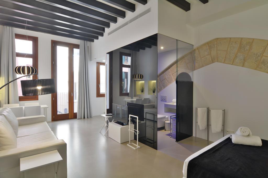 Lonja Suites Apartments ปัลมาเดมายอร์กา ภายนอก รูปภาพ