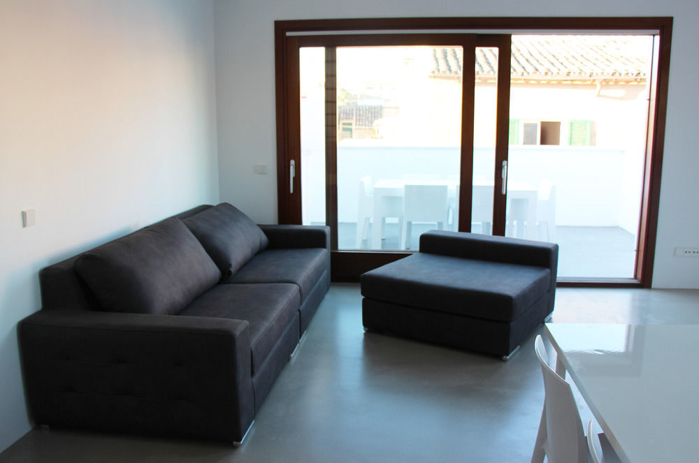 Lonja Suites Apartments ปัลมาเดมายอร์กา ภายนอก รูปภาพ